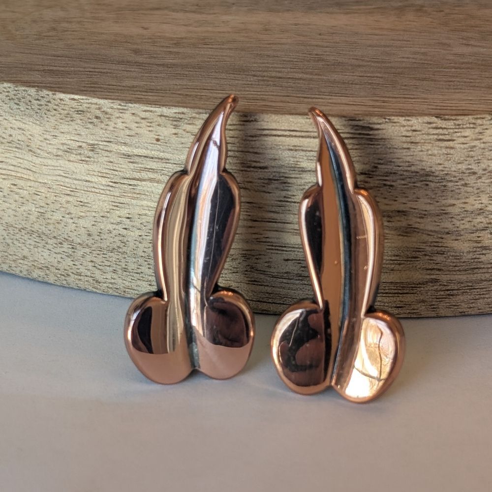 Vintage Renoir Modernist Copper Leaf Clip Earrings Midcentury